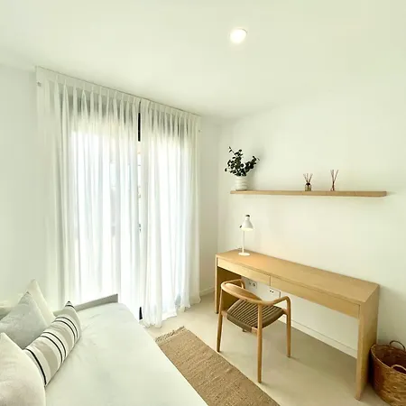 Apartment Magnificient 3 Bedroom By The