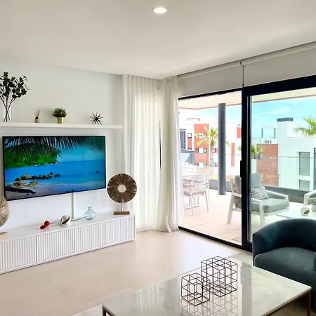 Apartment Magnificient 3 Bedroom By The Fuengirola